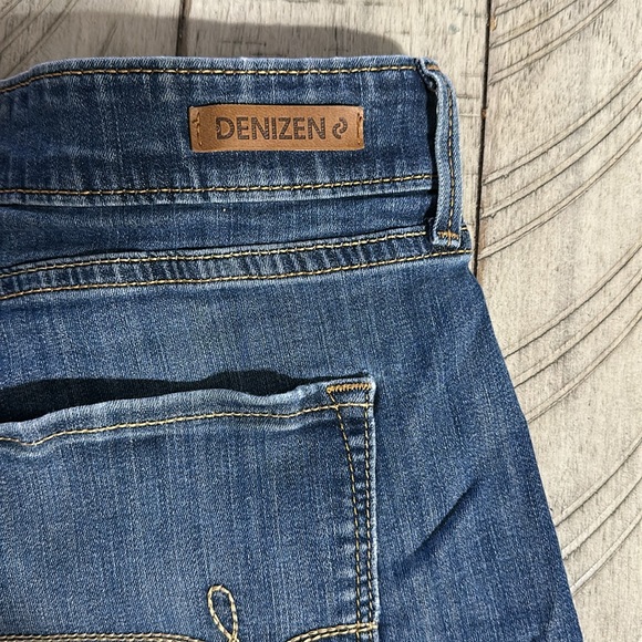 ♥️ Levi’s Denizen Jean Shorts - Picture 3 of 5